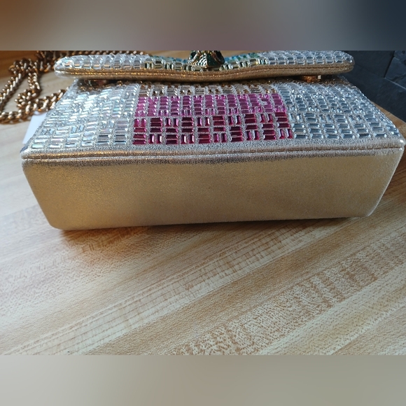 Kurt Geiger NWT Glass Stones Kensington W/ Extra Stones & Dustbag - Picture 11 of 13